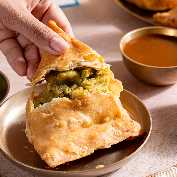 Special Samosa (2pcs)